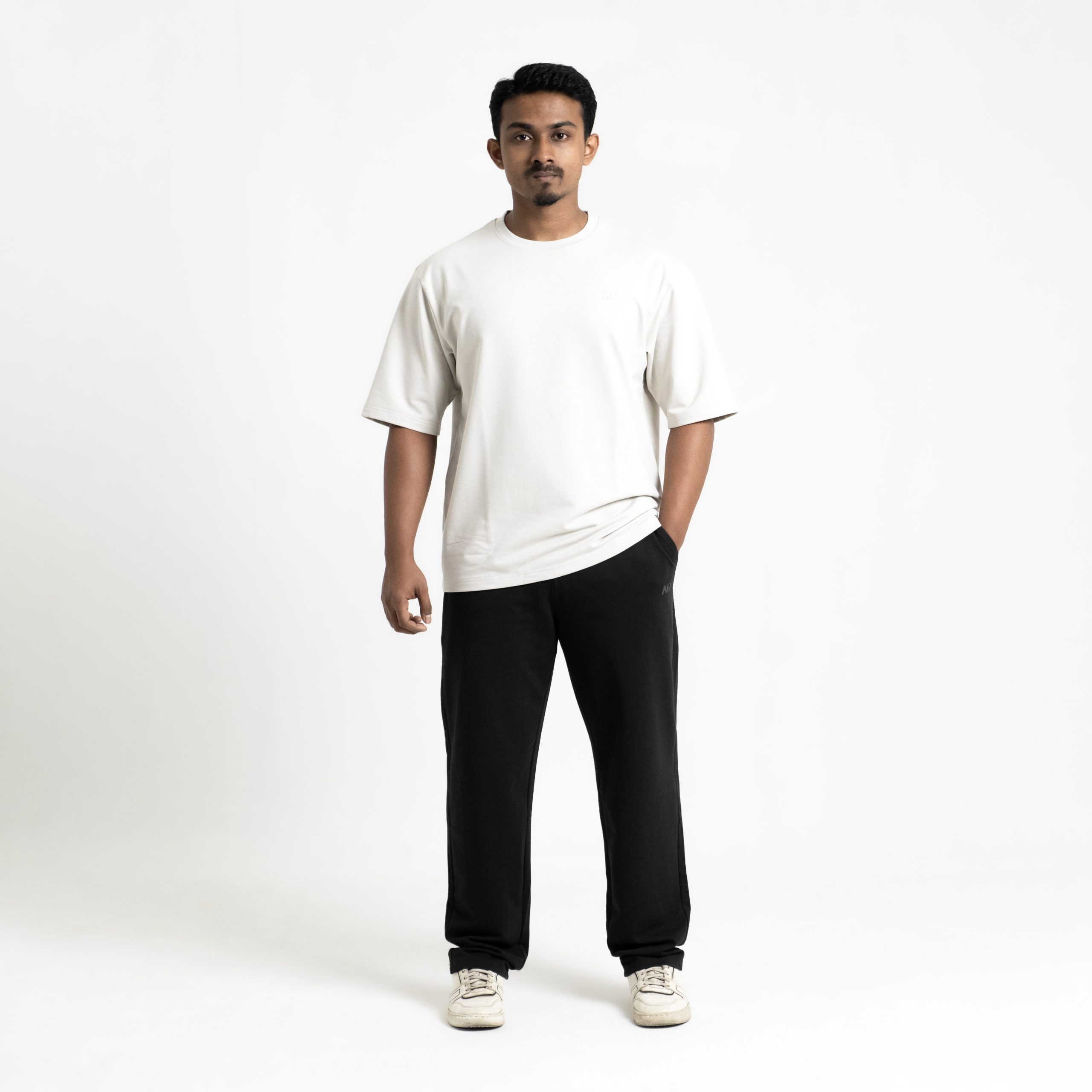 ND Straight-Fit Comfort Pants - Black 6