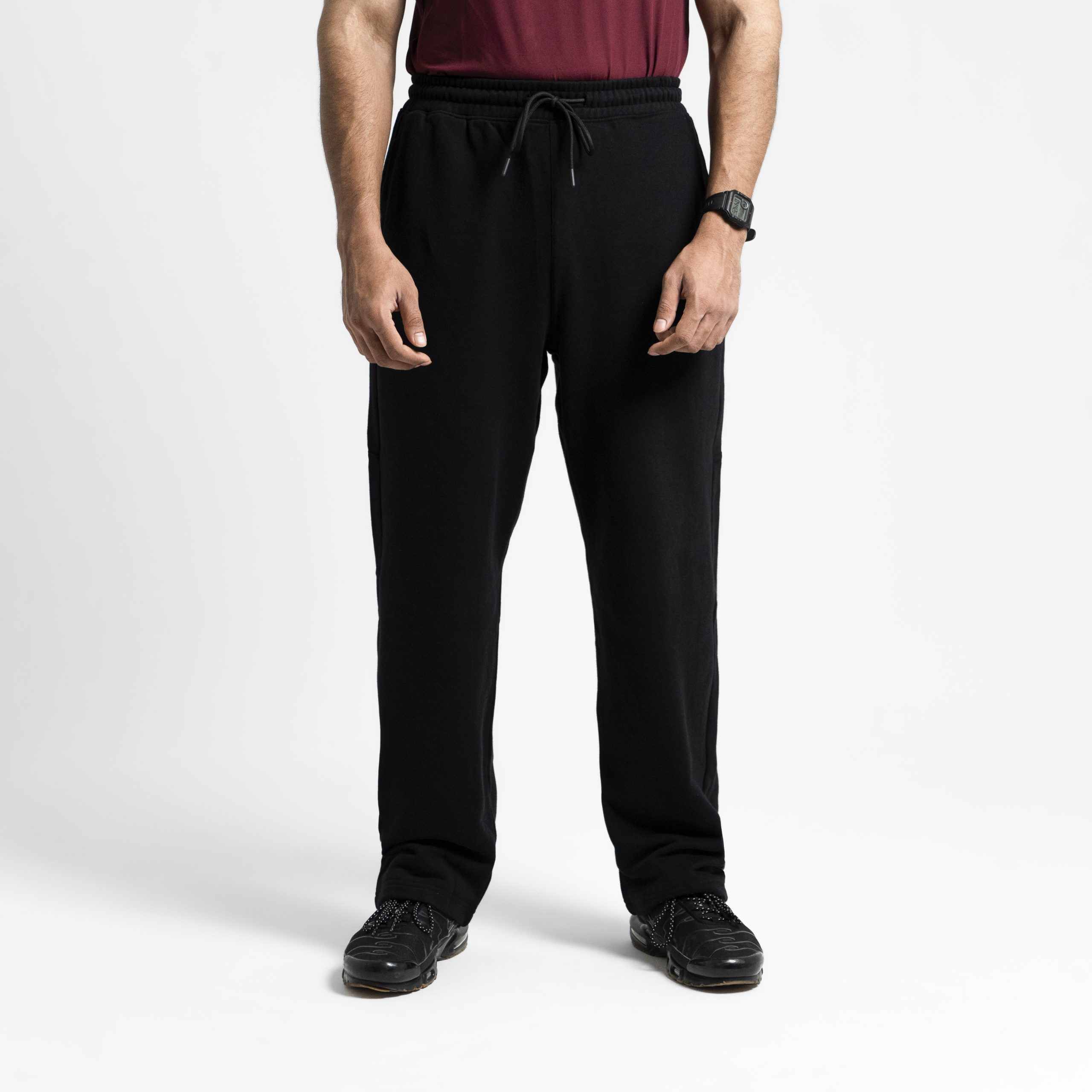 ND Essential Straight Leg Pant - Black 1